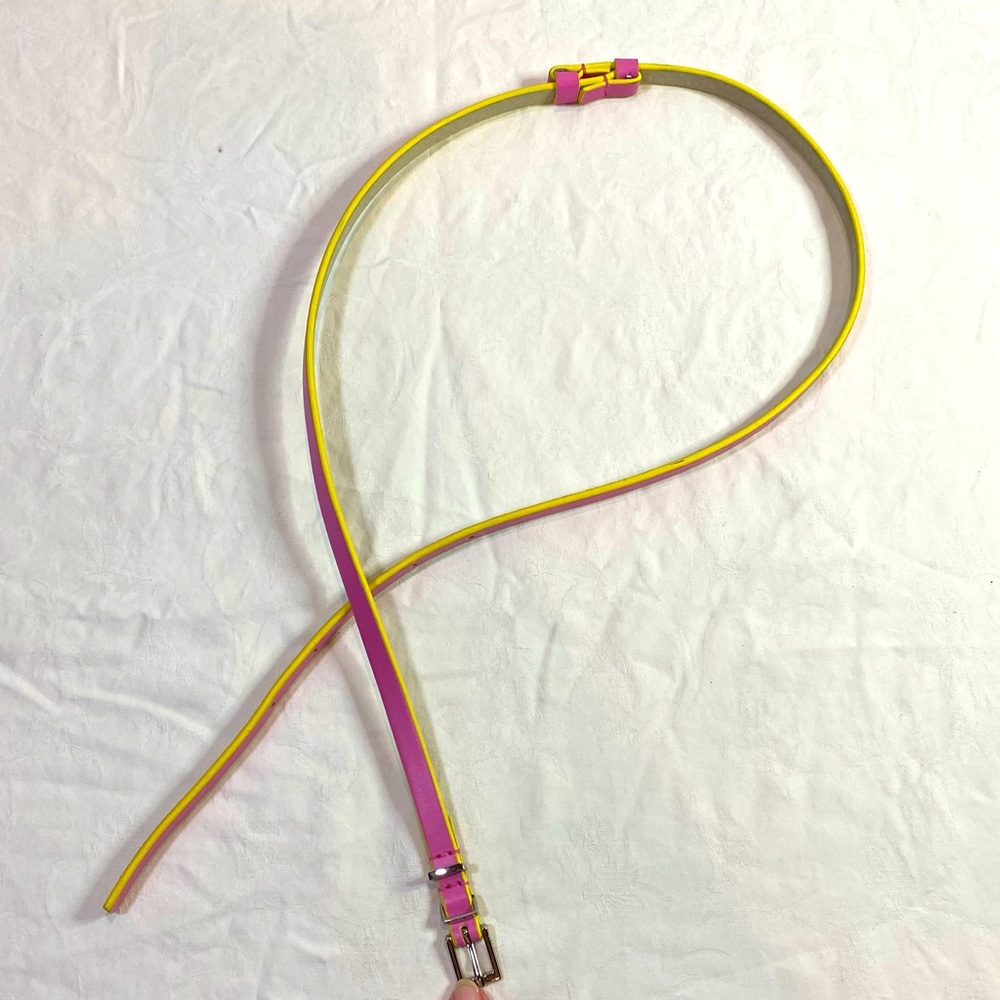 LODIS Expandable Sz S Skinny Belt Pink Yellow trim Leather Silver Buckle
